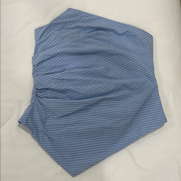 Abercrombie & Fitch Asymmetrical Strapless Top (Sz S) - Picture 4 of 6